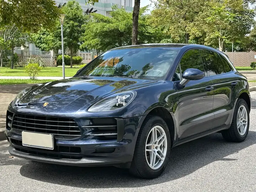 2022 Porsche Macan 2.0T