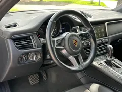 2022 Porsche Macan 2.0T, синий — фото 11