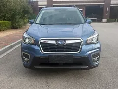 2021 Subaru Forester 2.0i Luxury, синий — фото 2