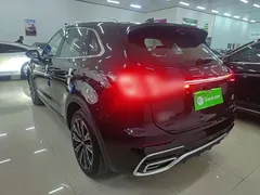 2025 Hongqi HS5 2.0T 4WD Pro, чёрный — фото 5