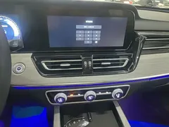2025 Hongqi HS5 2.0T 4WD Pro, чёрный — фото 13
