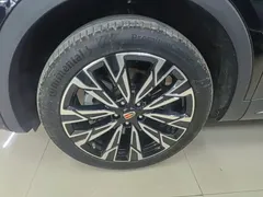 2025 Hongqi HS5 2.0T 4WD Pro, чёрный — фото 23