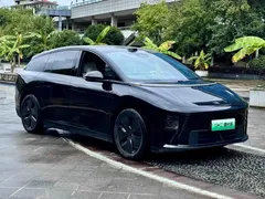 2025 Li Auto i6 2WD Standard, чёрный — фото 3