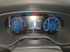 2023 Hongqi E-QM5, чёрный — фото 12