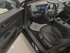 2023 Hongqi E-QM5, чёрный — фото 16