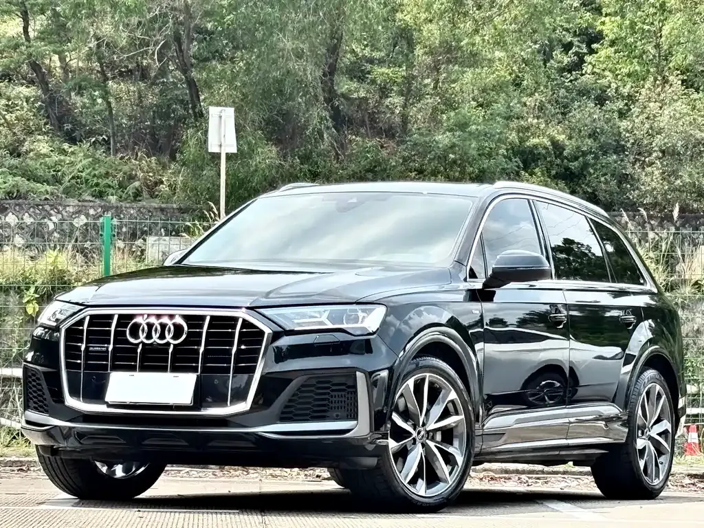 2022 Audi Q7 55 TFSI quattro S line
