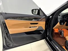 2021 BMW 6 Series GT 630i M Sports Package — фото 8