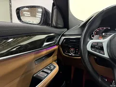2021 BMW 6 Series GT 630i M Sports Package — фото 15
