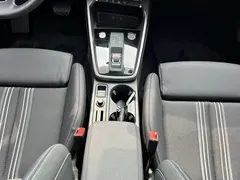 2022 Audi A3L Limousine 35 TFSI, синий — фото 25
