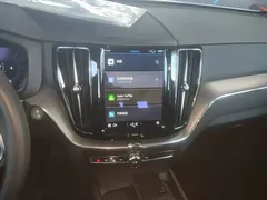 2022 Volvo XC60 B5 4WD Luxury, белый — фото 13