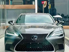 2021 Lexus LS 500h Executive — фото 2