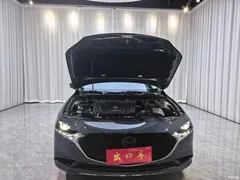 2022 Mazda Axela 2.0L AT Zhiya Obsidian — фото 15