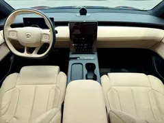 2024 Nio ET5T 75kWh Touring, чёрный — фото 6