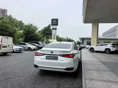 2021 Lexus ES 200 Excellence — фото 17