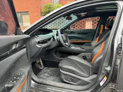 2022 Changan UNI-V 1.5T Sport — фото 4