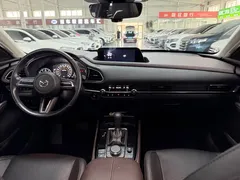 2022 Mazda CX-30 2.0L AT — фото 18