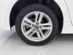 2022 Toyota Levin 185T CVT Luxury, белый — фото 18