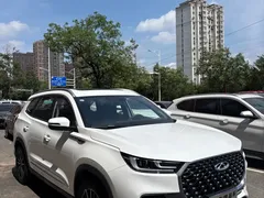 2022 Chery Tiggo 8 Pro 290TGDI DCT, белый — фото 3