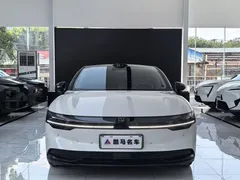 2025 Zeekr 007 Long Range RWD Smart Driving 100kWh, белый — фото 2