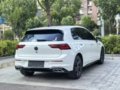 2021 Volkswagen Golf 280TSI DSG R-Line, белый — фото 26