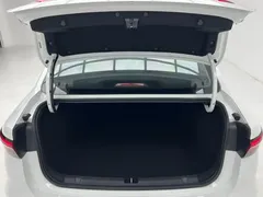 2022 Geely Emgrand 1.5L CVT, белый — фото 15