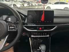 2021 Kia Cerato 1.5L CVT, белый — фото 5