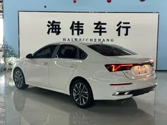 2021 Kia Cerato 1.5L CVT, белый — фото 11