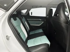 2022 Geely Emgrand S 1.4T CVT, белый — фото 23
