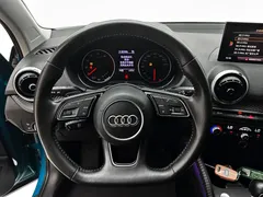 2022 Audi Q2L 35 TFSI Fashion Sport, синий — фото 12