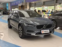2022 Volvo V90 Cross Country B5 AWD Zhiyuan — фото 2