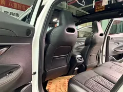 2022 Changan UNI-T 1.5T Premium Type, белый — фото 16
