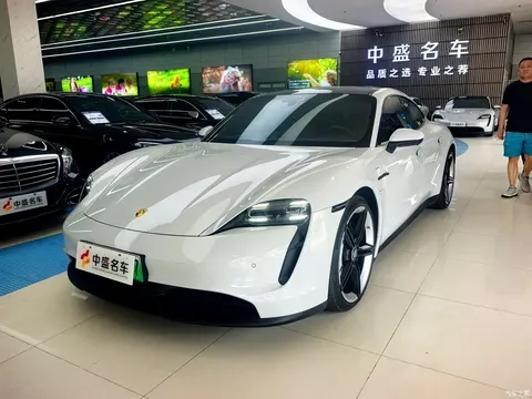 2022 Porsche Taycan