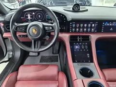 2022 Porsche Taycan, белый — фото 10