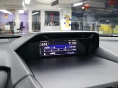 2022 Subaru Forester 2.0i AWD Flagship EyeSight — фото 11