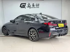 2021 BMW 5 Series Imported 530i M Sports Package — фото 28