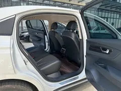 2024 Hongqi E-QM5 450km, белый — фото 17