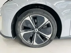 2024 Nio ET5T 75kWh Touring — фото 3