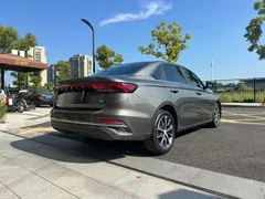 2023 Geely Emgrand 4th Gen Champion 1.5L CVT Premium — фото 5