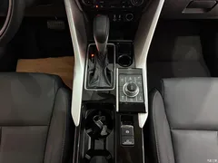 2021 Mitsubishi Yi Ge 1.5T CVT 2WD Dream, белый — фото 14