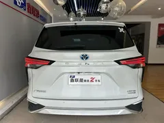 2021 Toyota Sienna 2.5L Hybrid Supreme, белый — фото 9