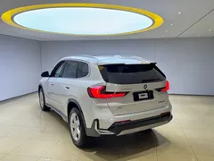 2023 BMW X1 sDrive20Li X, белый — фото 4