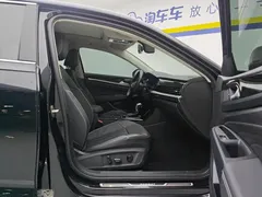 2022 Volkswagen Passat 330TSI Elite, чёрный — фото 8