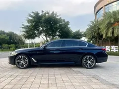 2021 BMW 5 Series 5 530Li M, чёрный — фото 4