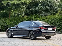 2021 BMW 5 Series 5 530Li M, чёрный — фото 5