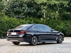 2021 BMW 5 Series 5 530Li M, чёрный — фото 7