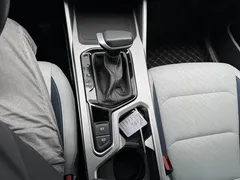 2022 Geely Emgrand 4 1.5L CVT, белый — фото 18