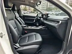 2022 Geely Emgrand 1.5L CVT, белый — фото 3