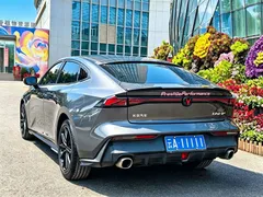 2023 Changan UNI-V 1.5T Premium Type — фото 5