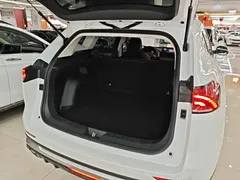 2023 Haval H6 1.5T AT, белый — фото 19