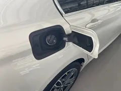 2022 BMW 1 Series 120i M Sport, белый — фото 31